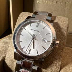 Burberry The City Silver Dial Stainless Steel Ladies Watch 34mm